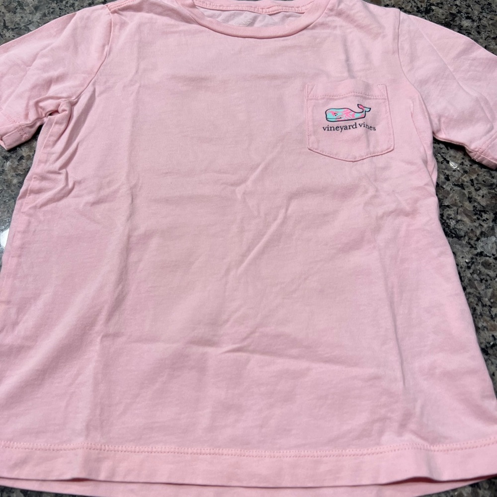 Girls size 6 vineyard vines t-shirt